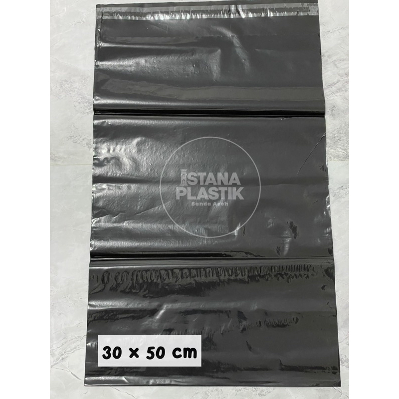 

25 Pcs Polymailer Hitam 45x60