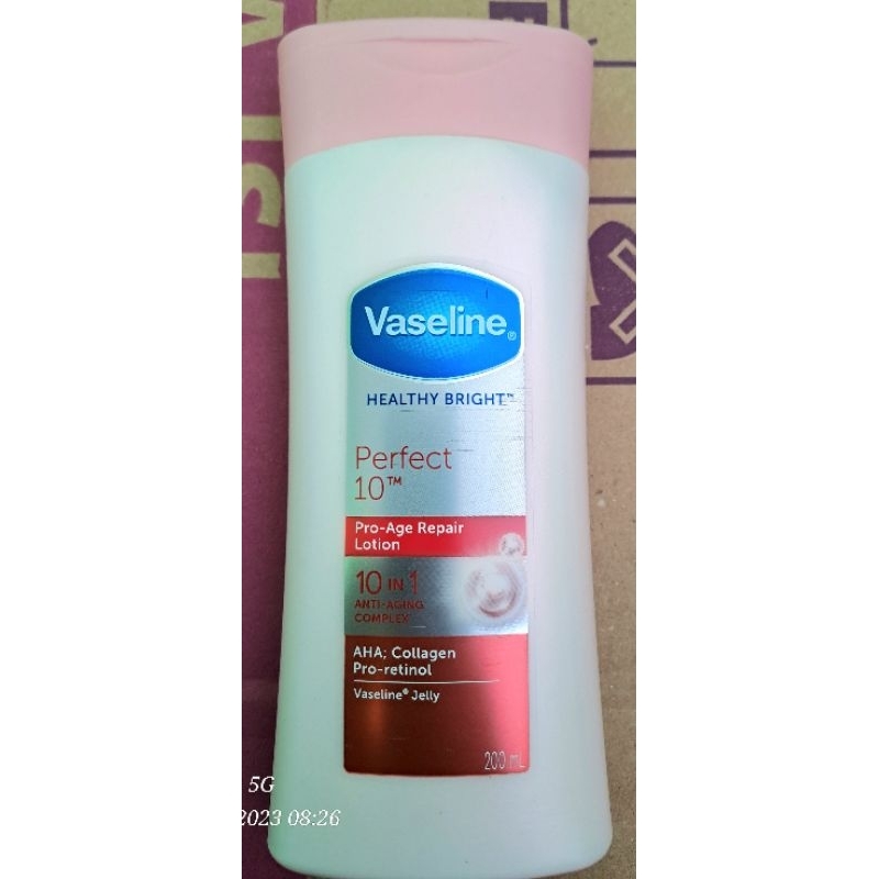 VASELINE HEALTY BRIGHT PERFECT 10TM - HAND AND BODY LOTION - 200ml