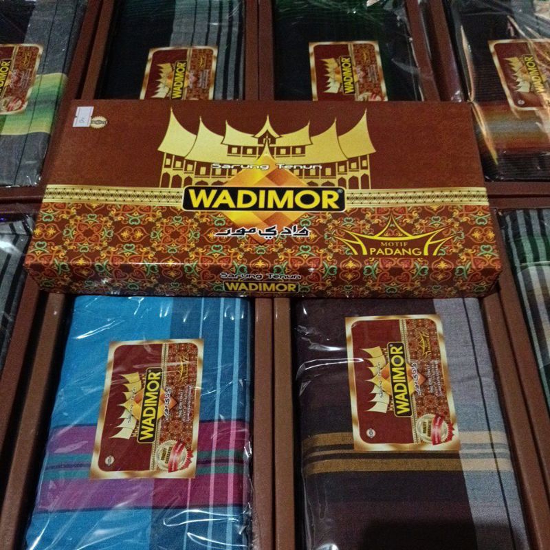 SARUNG WADIMOR MOTIF PADANG/SARUNG TENUN/SARUNG WADIMOR