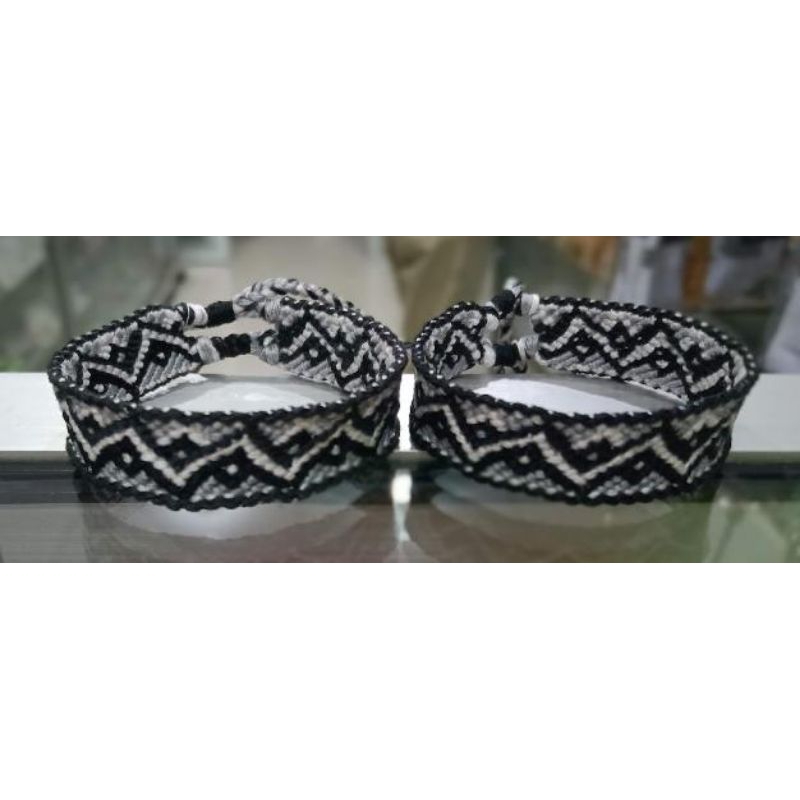 gelang gunung etnik lombok