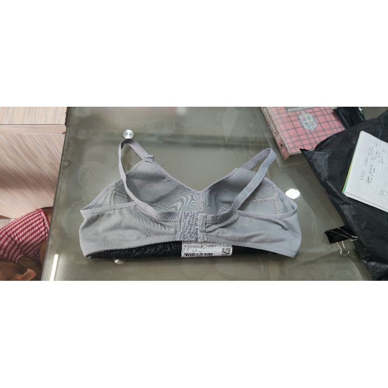 6 Pcs/Bra/bh/sport/ABG/remaja/wanita/ibu/tanpa kawat/busa tipis/jumbo/murah/lusinan/Brukat