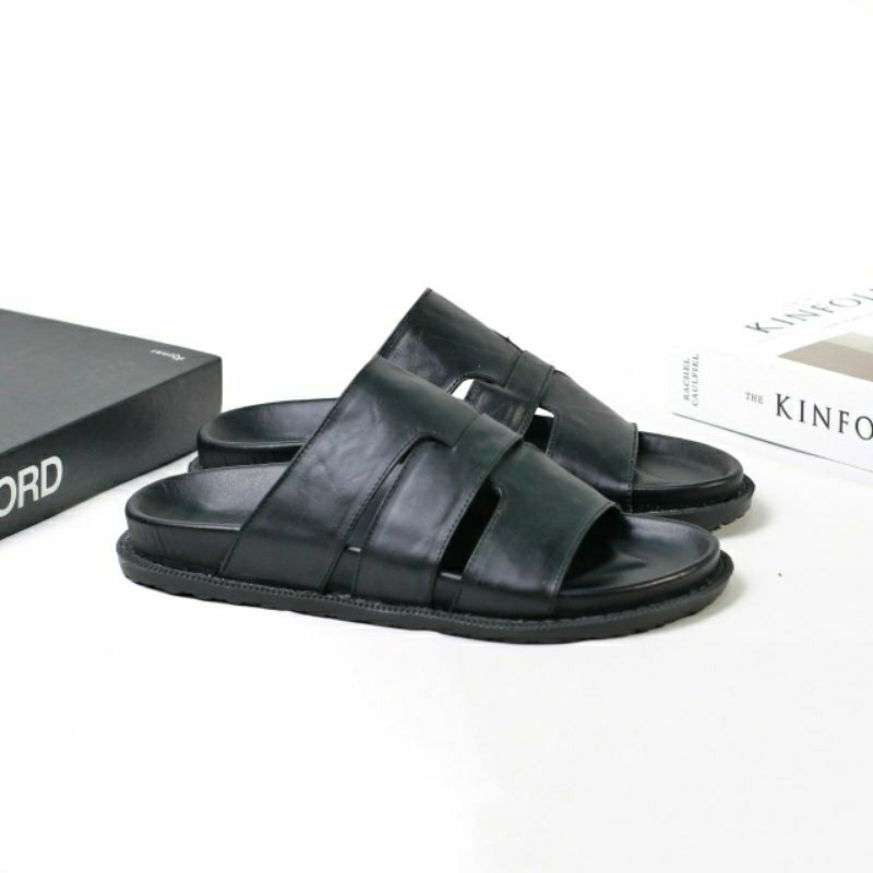 Sandal Pria Dewasa Kulit Asli Original Sendal Slide Casual Hitam