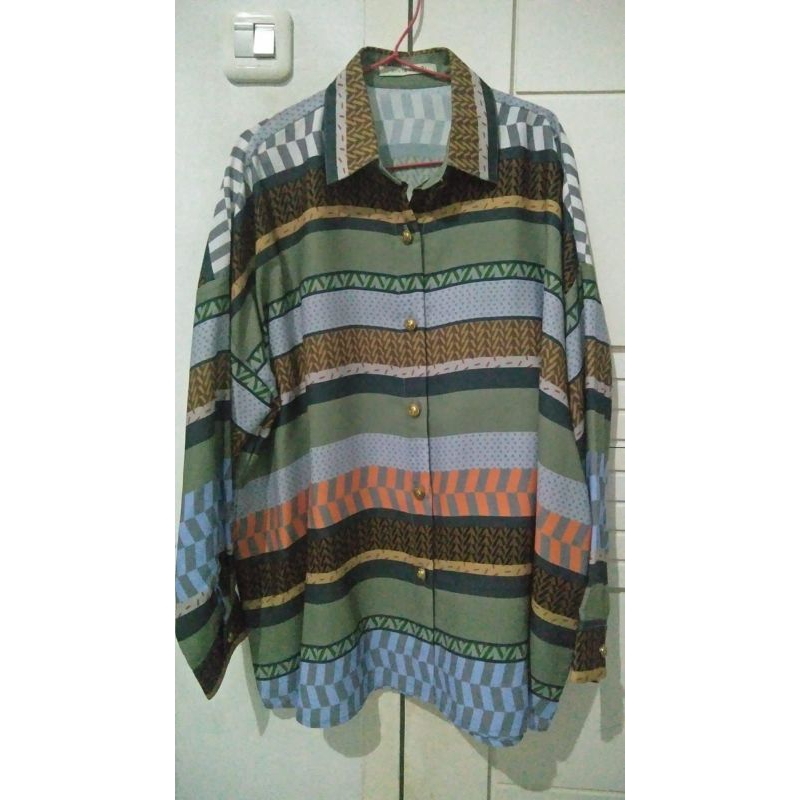 PRELOVED VIVI ZUBEDI ABHIA TOP