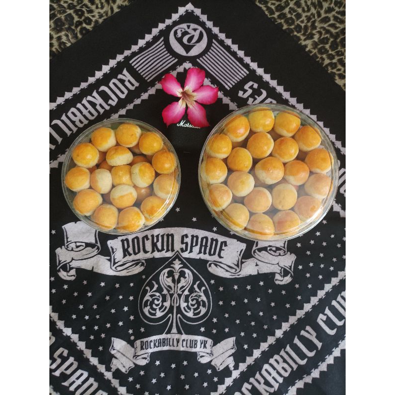 

kue lebaran premium