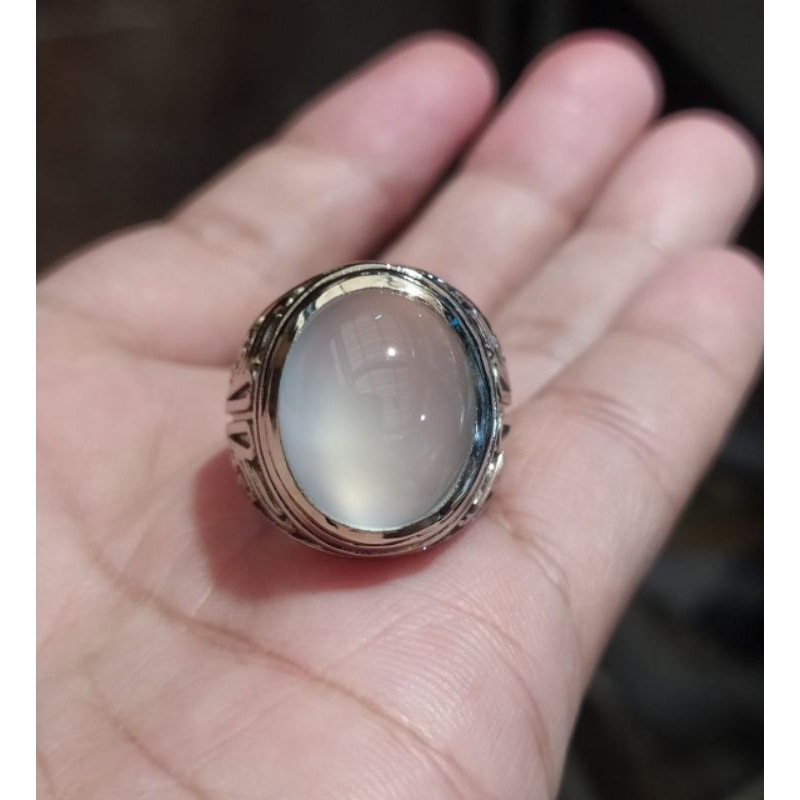 Batu cincin Anggur pacitan