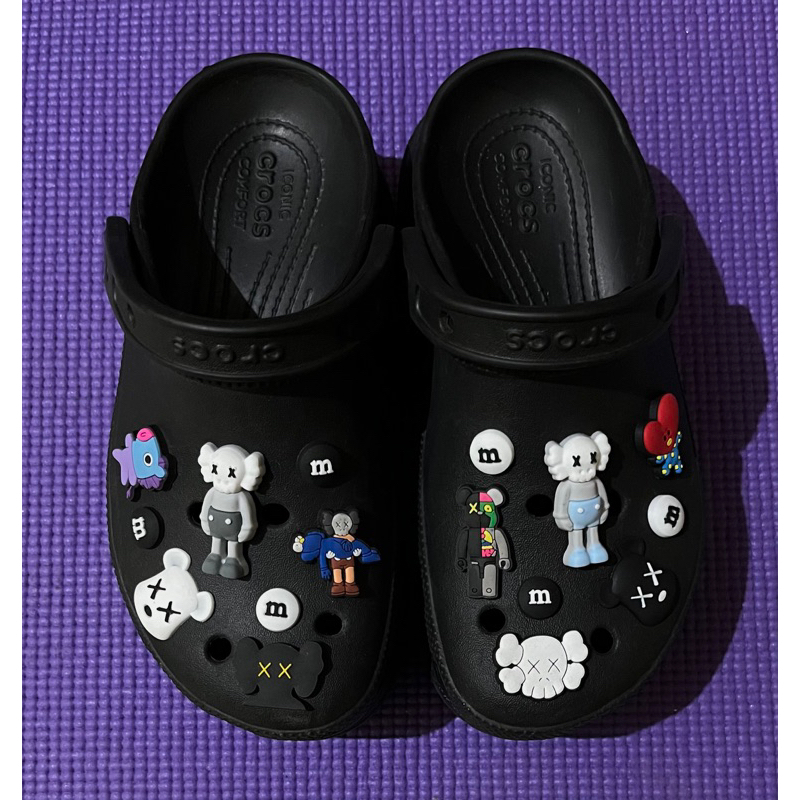 paket set jibbitz | Jibbitz crocs | DIY jibbitz | jibbitz | paket hemat jibbitz | crocs charms