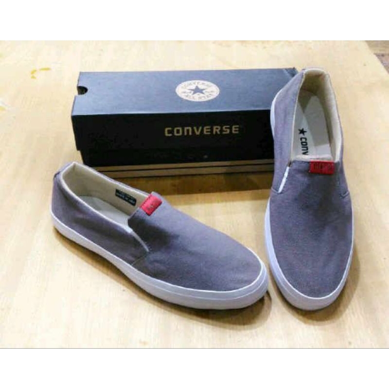 SEPATU CONVERSE SLIPON WANITA SNEAKERS IMPORT PREMIUM