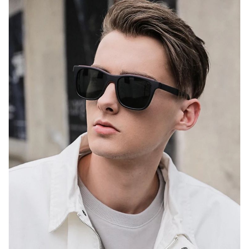 231/KACAMATA HITAM POLARIZED/KACAMATA PASER IKAN/KACAMATA FASHION LENSA POLARIZED