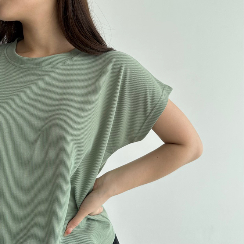 FAYE KNIT TOP / Atasan wanita