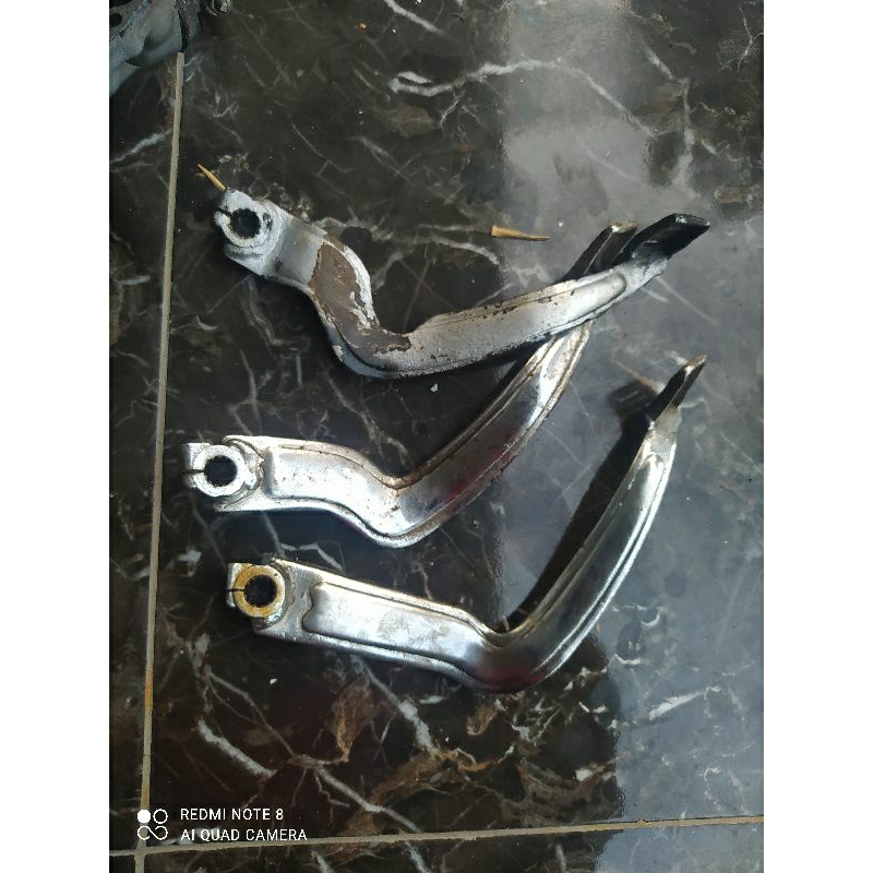 pedal rem tromol original satria 2 tak