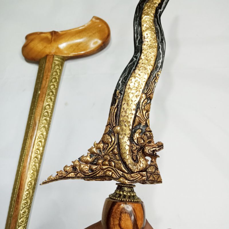 Keris Nogo Sapto Luk 9 Kinatah Kamargino Istimewa