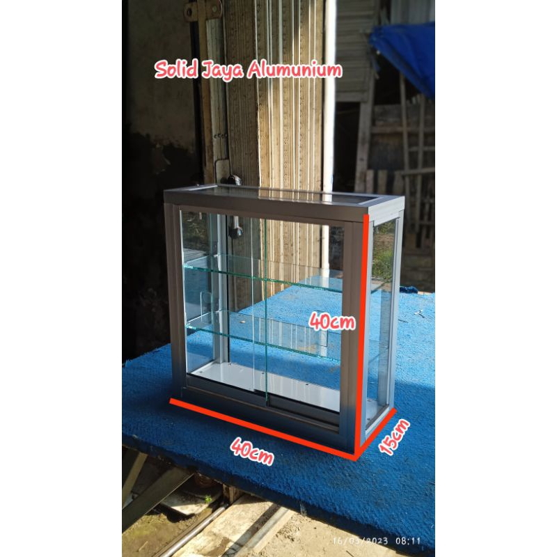 Etalase Mini Display Kaca Akrilik Ukuran 40x15x40 cm untuk Pajangan Produk Kosmetik Aksesoris dan So