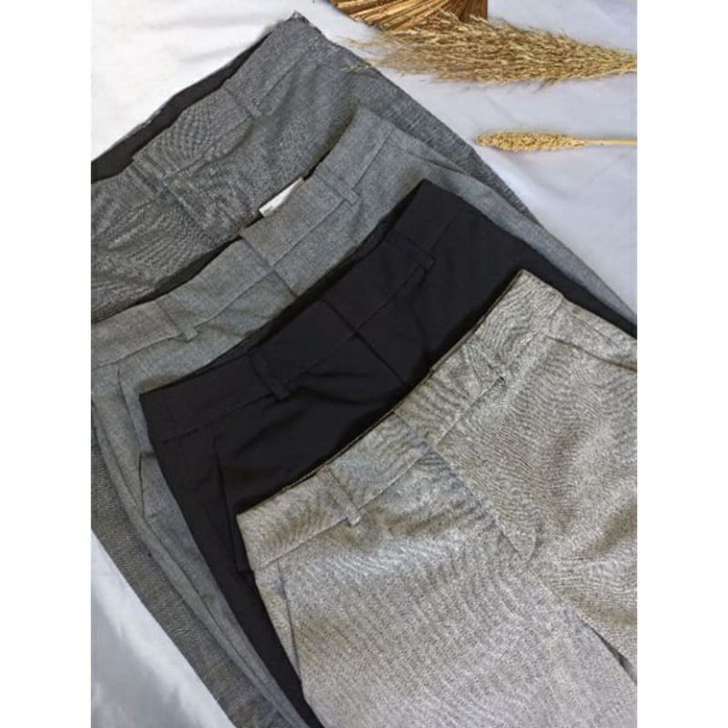 CELANA WANITA BARELY BOOTCUT  NINE W*ST (WARNA HITAM)