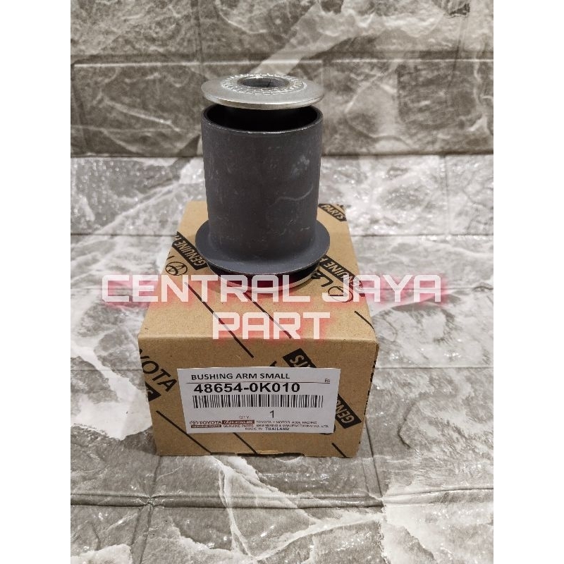 BUSHING LOWER ARM DEPAN SMALL INNOVA ORIGINAL