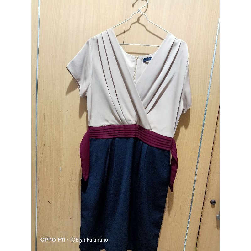 preloved dress semi formal merek cole