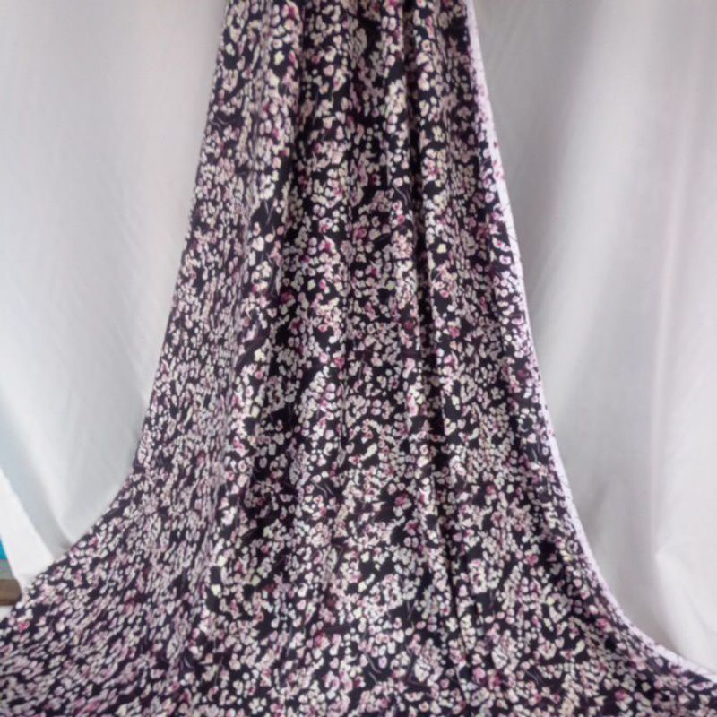 Kain Silk Maxmara Motif Premium Harga Setengah Meter