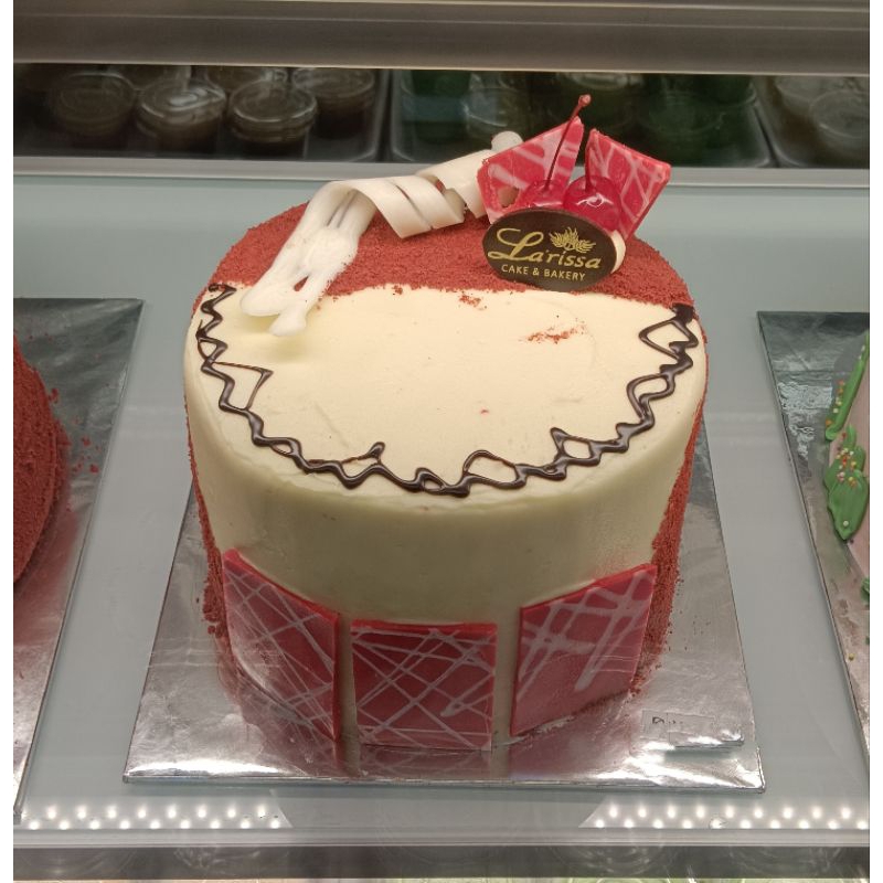 

Red velvet larissa bakery - kue ulang tahun - birthday cake - cake ultah