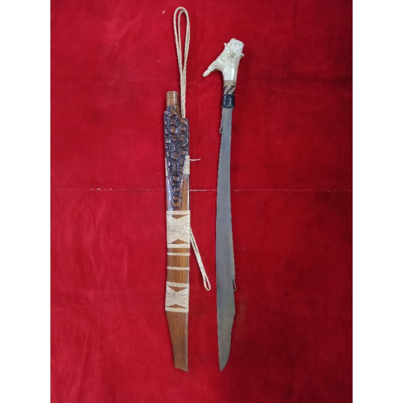 MANDAU ORI/DULU KHAS DAYAK KALIMANTAN