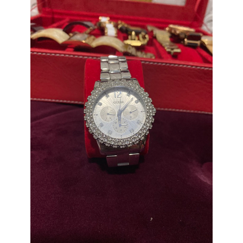 Jam tangan guess preloved