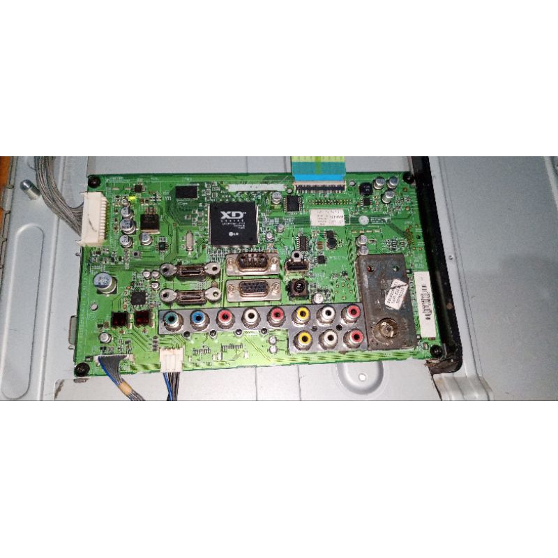 MB TV LG32LH20R
