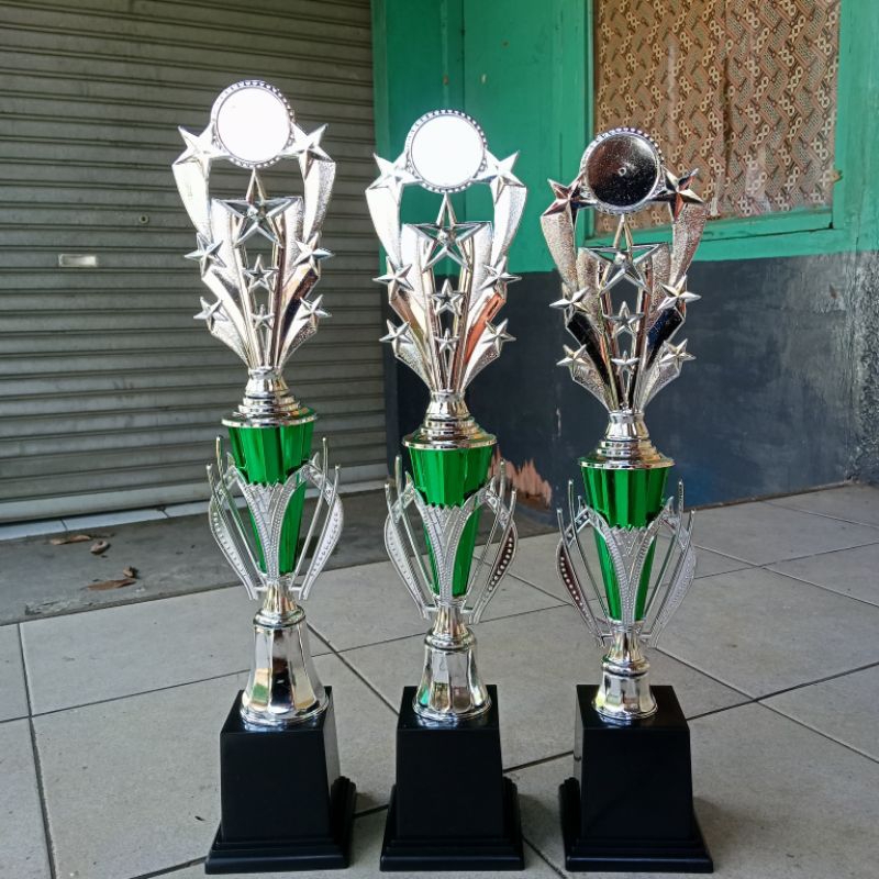 PIALA 102/PIALA LOMBA JUARA 123