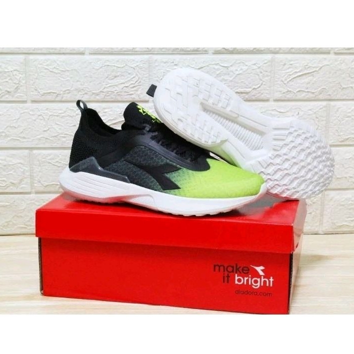 SEPATU DIADORA DILANO ORIGINAL