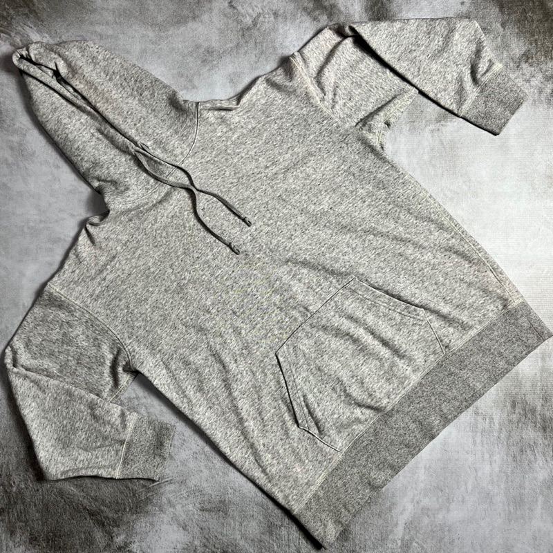 Uniqlo Hoodie Grey