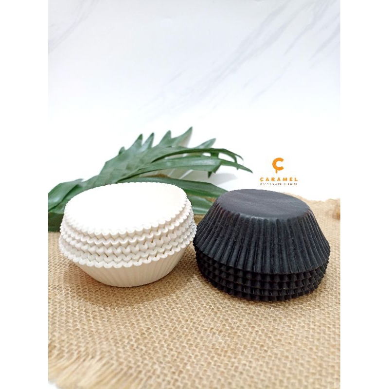 CUP DIVA PUTIH 10,5cm - CUP FRESSIA HITAM 10,5cm / CUP KERTAS / CUP KUE / HITAM-PUTIH