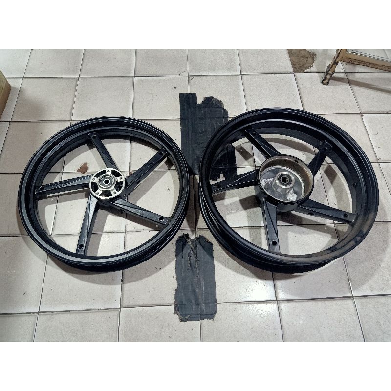 velg racing tiger lama 2000 merk v rossi
