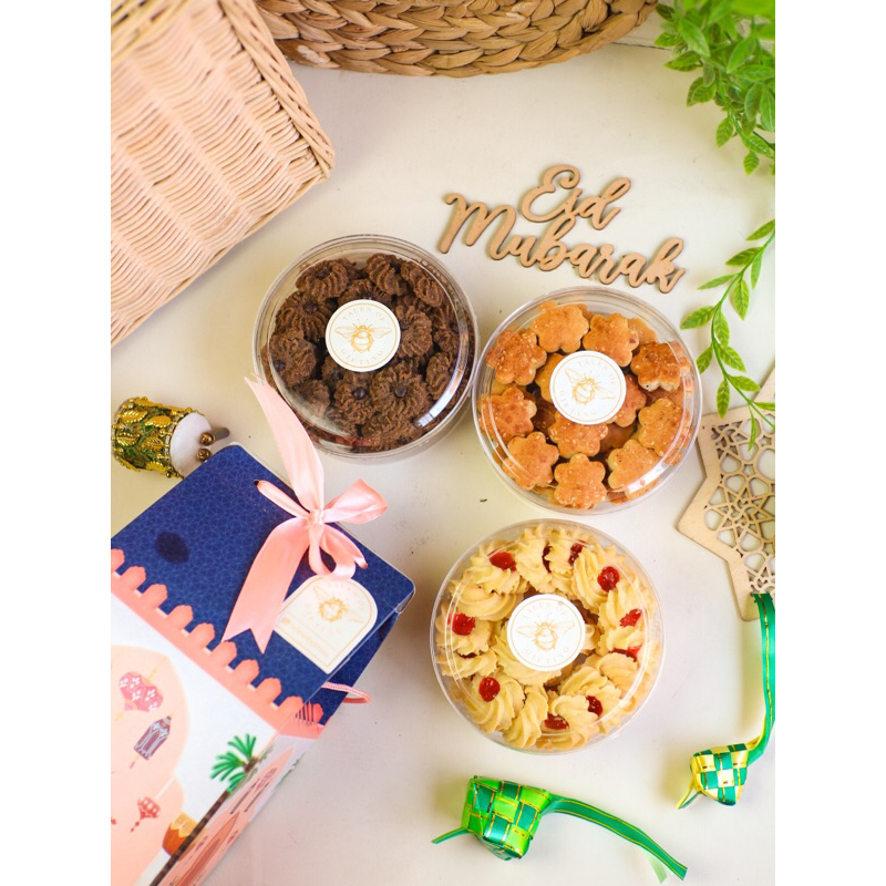 

KUE KERING SET B Ramadhan Idul Fitri Lebaran Hampers set