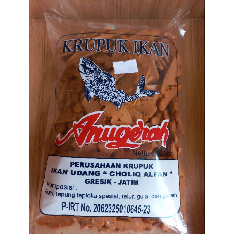 

krupuk kerupuk mentah ikan udang ketumbar jinten anugerah choliq alfan khas giri gresik