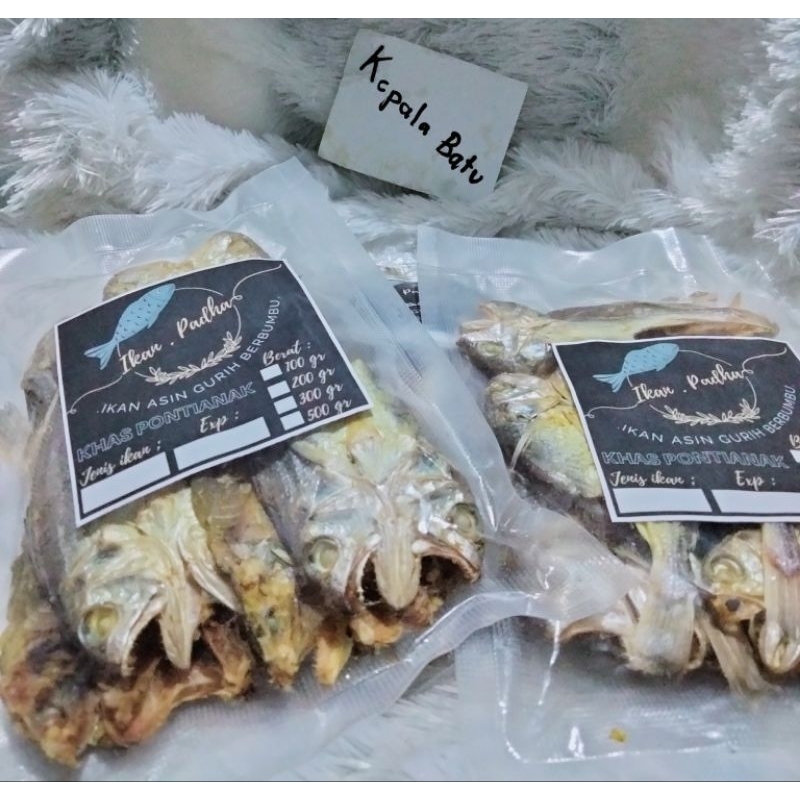 

ikan asin kepala batu. Gurih Berbumbu. Ikan PADHA PONTIANAK