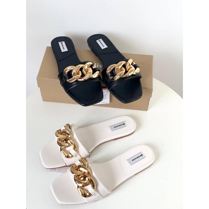 Sepatu Sendal Kulit Teplek Datar Wanita STD Leather Chain Flat Sandals Premium Import, Hitam Black P