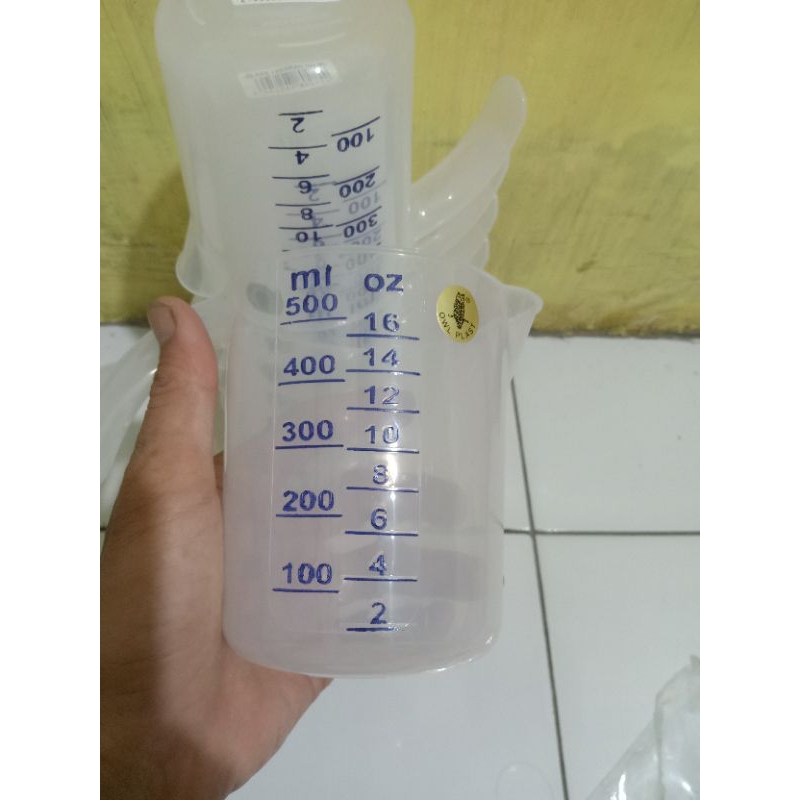 Gelas takar / gelas ukur air / gelas takar 500ml