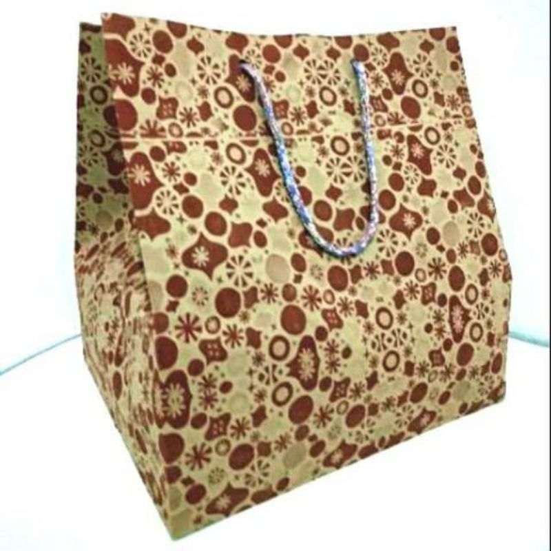 

Paper bag/ Tas kertas motif untuk dus nasi uk. 20-22 (25x23x27cm)