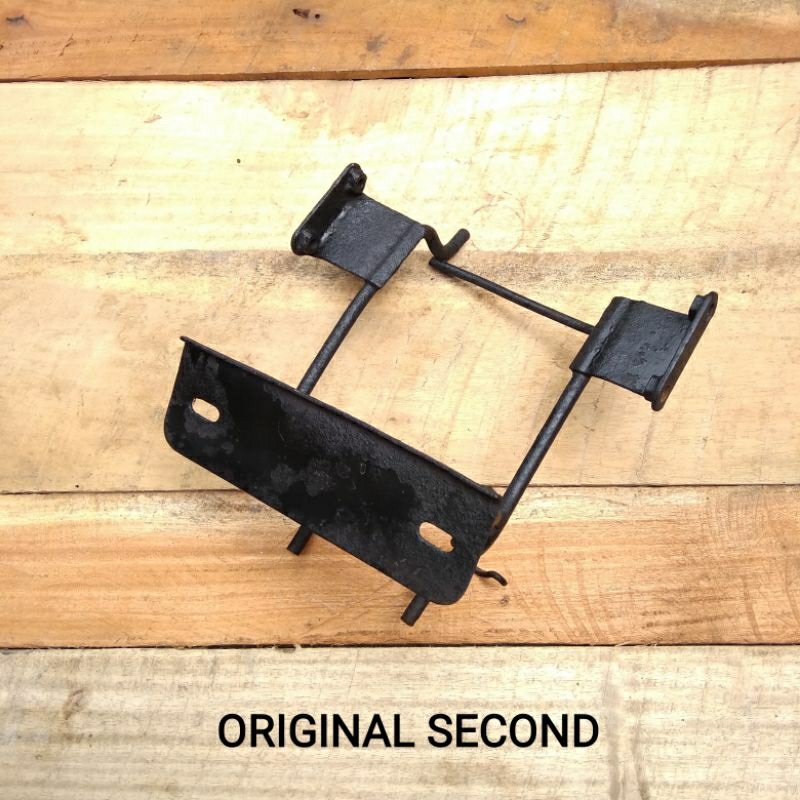 Breket Pangkon Dudukan Lampu Depan Honda Tiger Lama 2000 GL200 Tilam Tilas Original Second