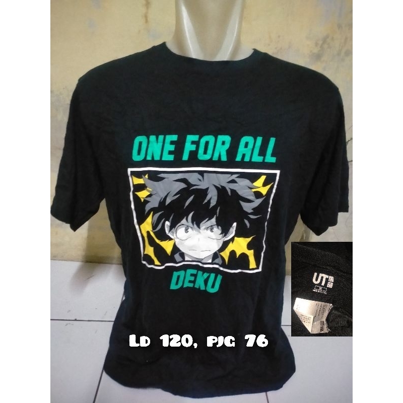 kaos oblong Uniqlo anime bekas/preloved