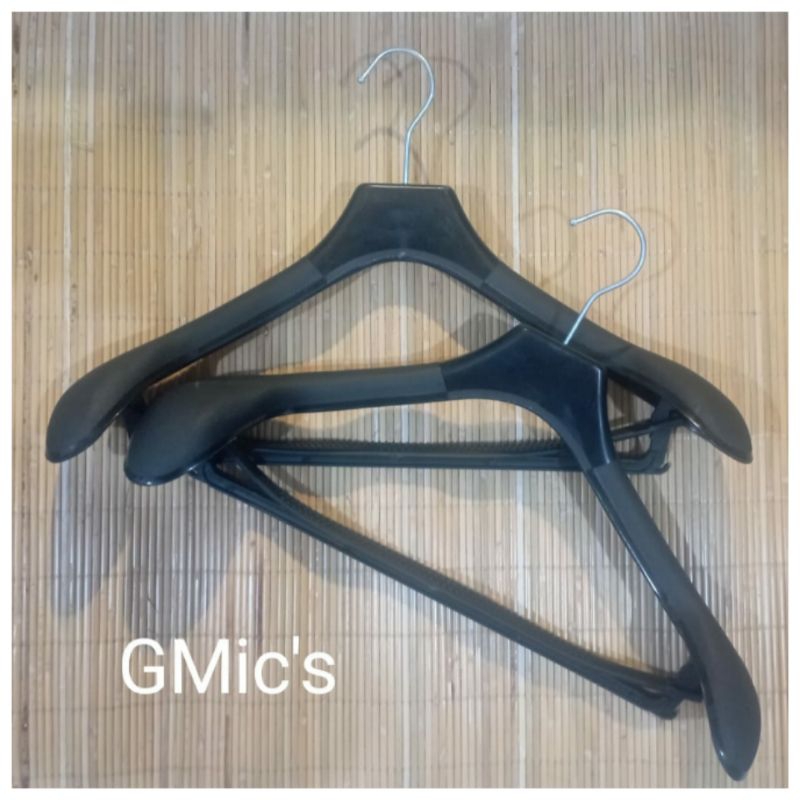 Hanger gaun jas / gantungan gaun jas