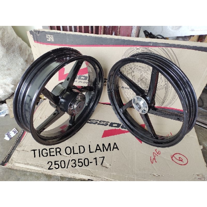 Velg Tapak Lebar Ring 17 x 250/350 1 Set Palang Megapro GL Tiger old