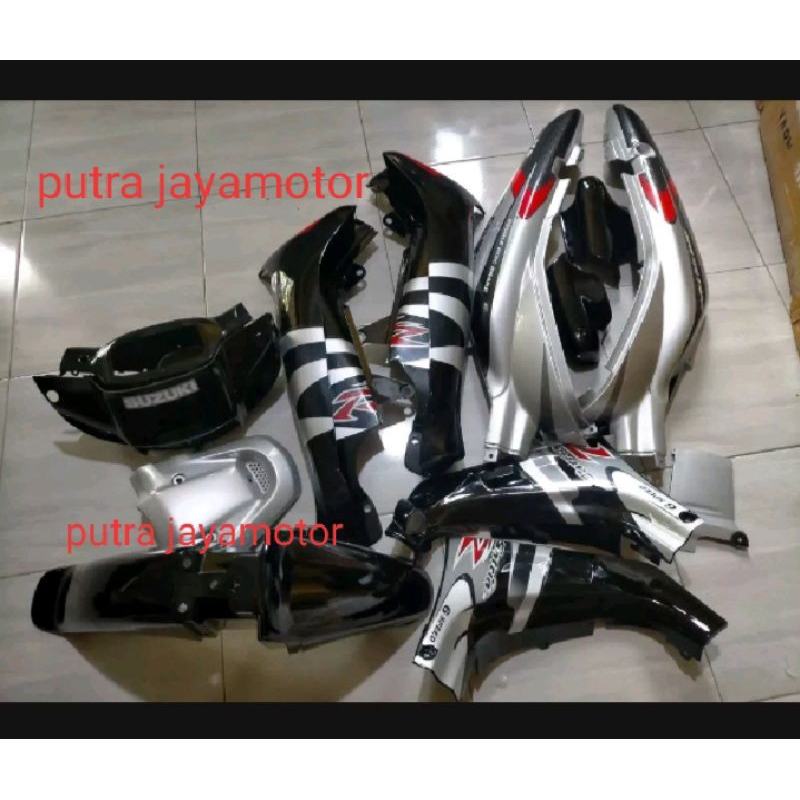 cover body fulset satria RU 120 satria lumba warna Hitam silver set stiker