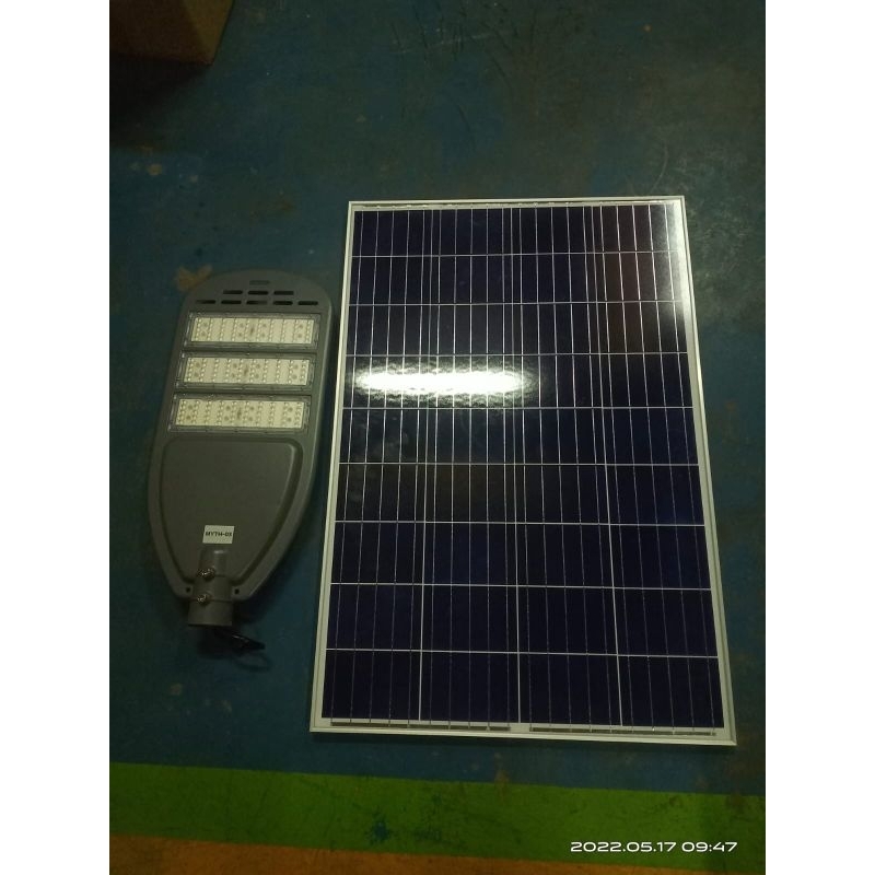 PJU Lampu Jalan Solar 100WP 150W 200W 250W Garansi 1 Tahun