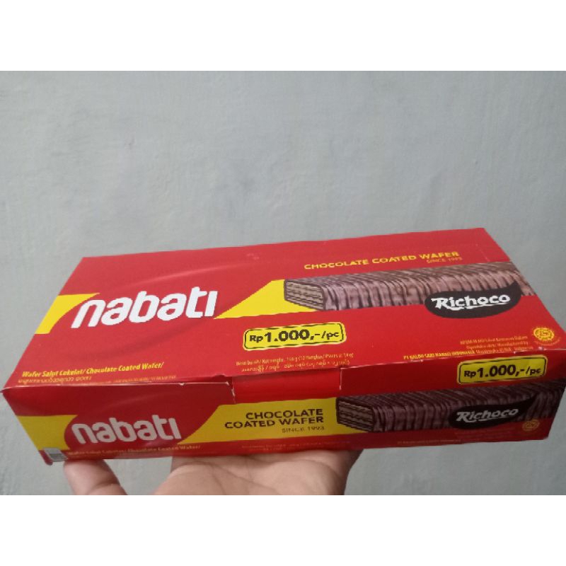 

NABATI CHOCOLATE COATED WAFER