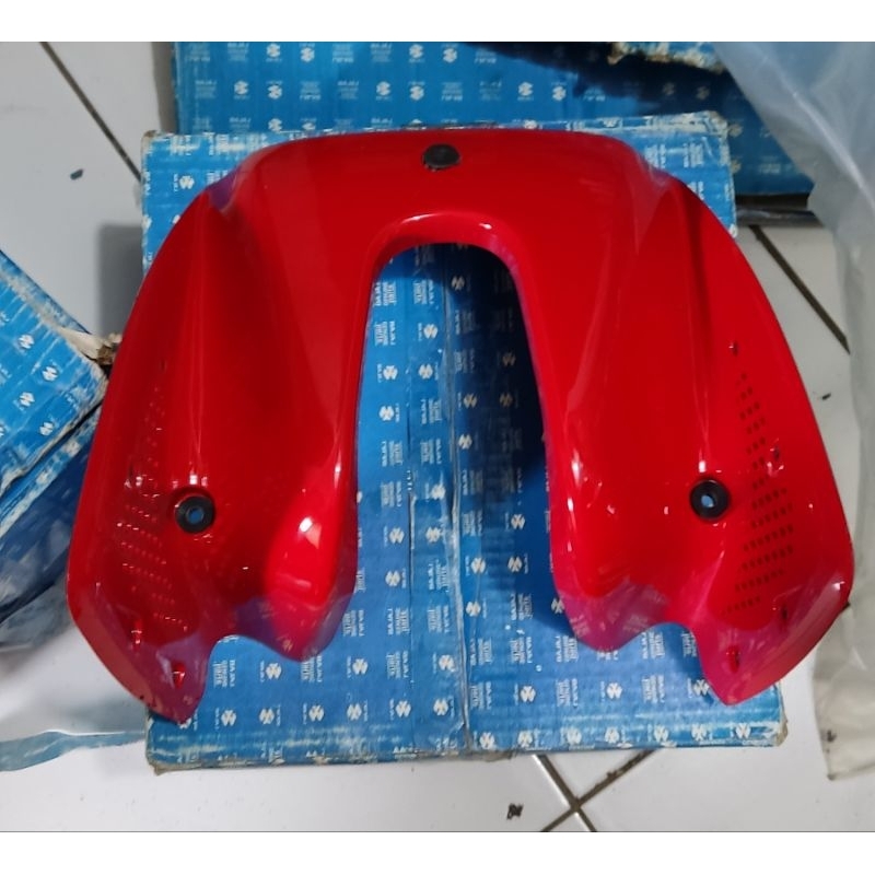 sambungan cover tengah tangki pulsar 135