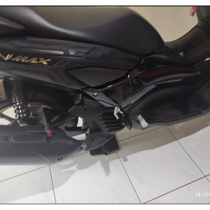 FOOTSTEP UNDERBONE PIJAKAN KAKI YAMAHA NMAX LAMA NMAX OLD