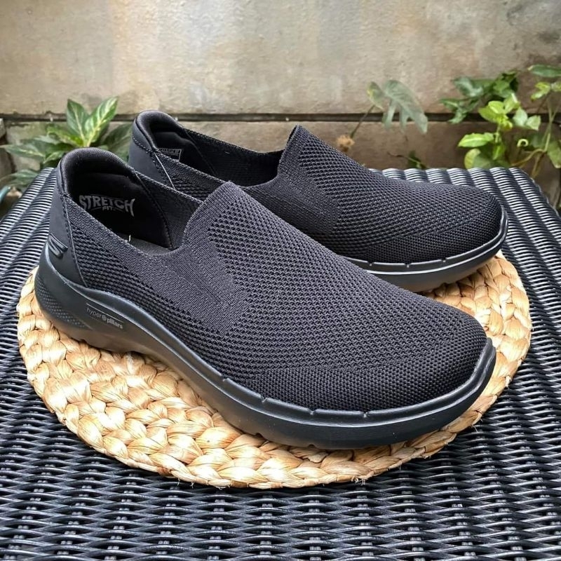 Sepatu Skechers Men