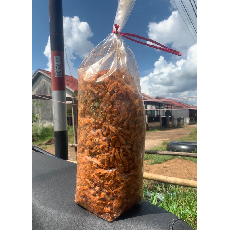 

BASRENG PEDAS DAUN JERUK 1 BAL ISI 2kg / BASRENG KERING VIRAL / SNACK VIRAL BANDUNG