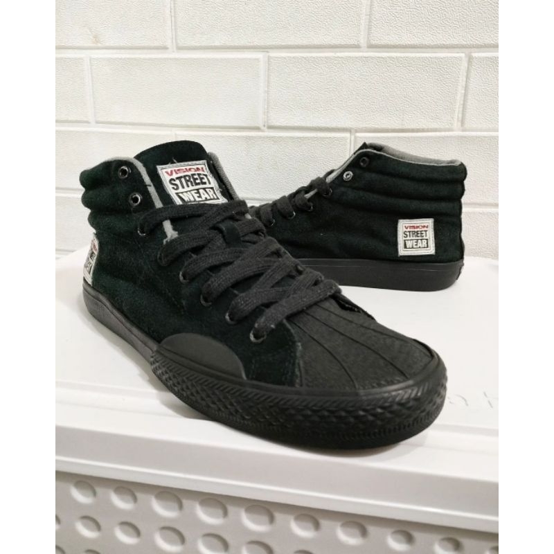VISION STREET WEAR SHOESSUEDE HI (Black) Size: 40 (Sepatu yg udah jarang beredar di pasaran nih guys