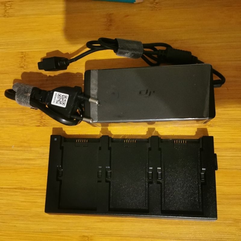 charger hub drone dji spark kondisi bekas normal no minus