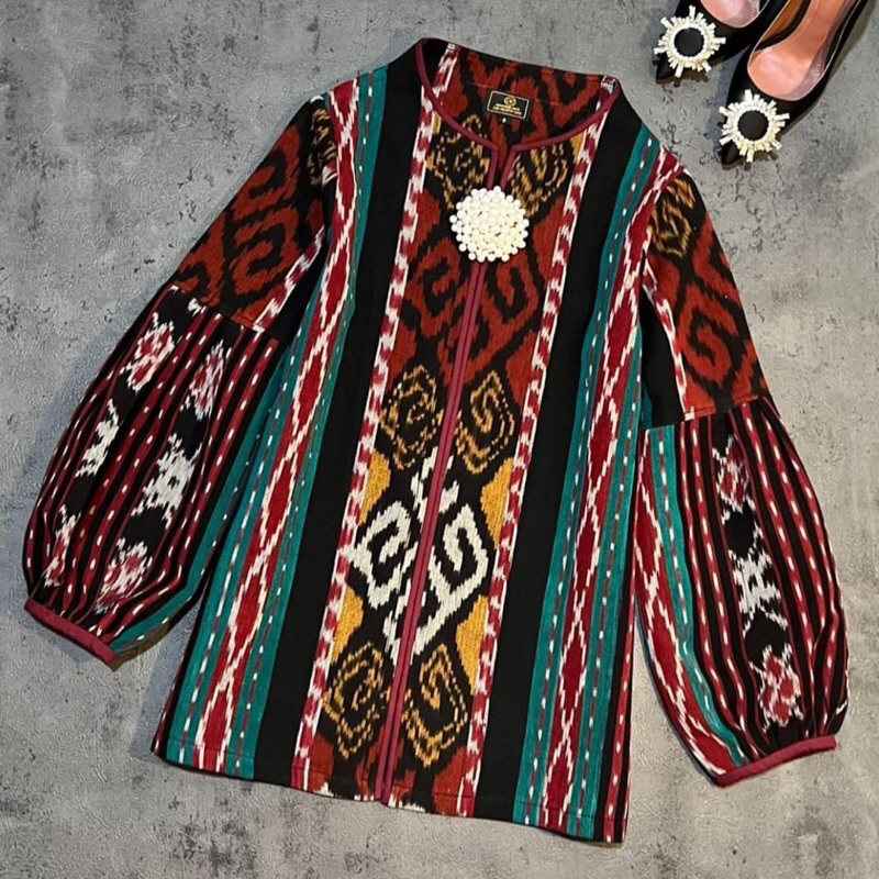 Blouse tenun wanita lengan balon fashion wanita baju tenun jepara atasan wanita ethnik Blouse jumbo 