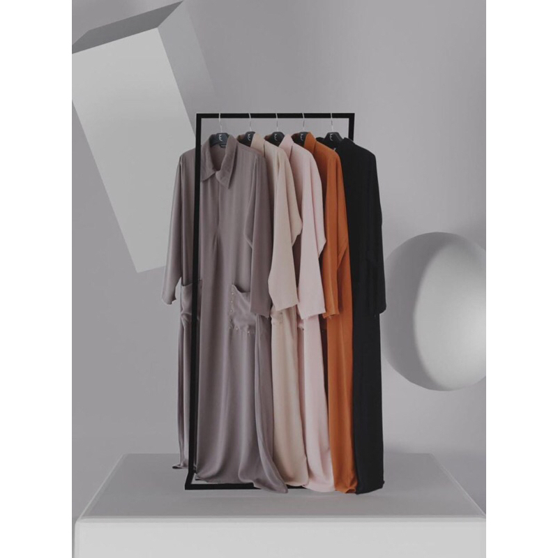 Laeeba Dress dan FK Short Ouval MOREL By Aljenna